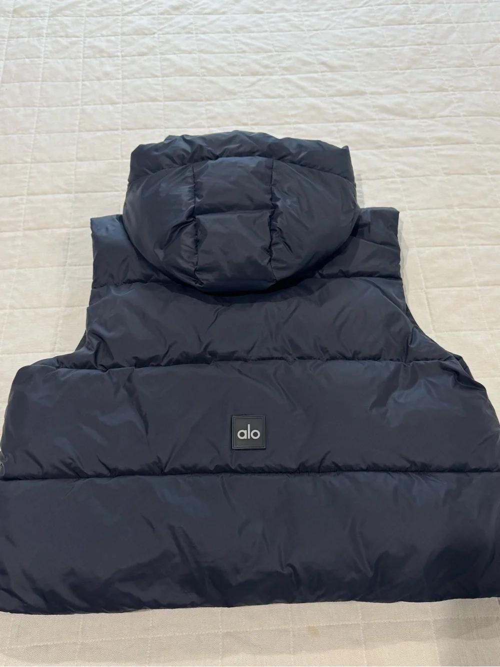ALO Yoga Gold Rush Puffer Vest